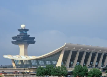 Eighteen Passengers Hospitalized After Mobile Lounge Collision at Dulles International Airport