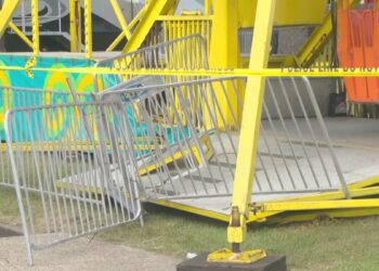 Two Young Girls Hospitalized After Ferris Wheel Gondola Overturns at Louisiana Harvest Festival