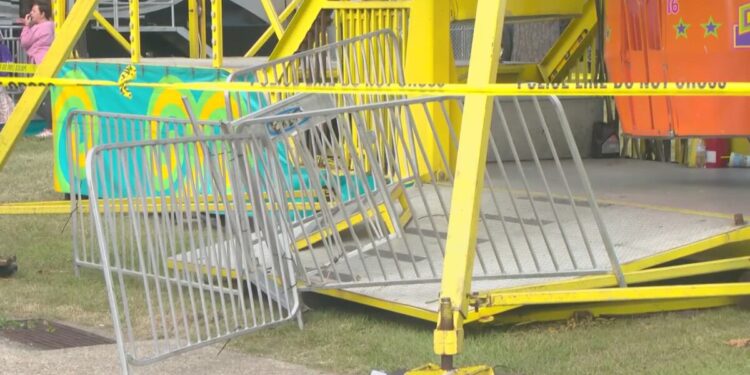 Two Young Girls Hospitalized After Ferris Wheel Gondola Overturns at Louisiana Harvest Festival