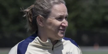 Seattle Reign FC Head Coach Credits ChatGPT with Developing Successful Defensive Formation Strategy