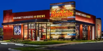 Red Robin Plans to Close 70 Underperforming Locations Over Five Years, Washington Sites’ Status Unknown