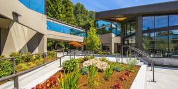 Urban Visions and Diamond Parking Acquire Downtown Seattle Selig Property for $4.3 Million