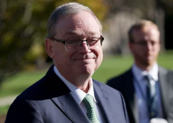 60,000 Private-Sector Jobs Lost During Government Shutdown, White House Economic Adviser Reports