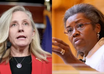 Virginia Prepares to Elect First Female Governor as Spanberger Maintains Polling Lead Over Earle-Sears