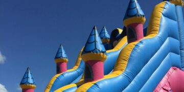 Picture Credit: VisCorner.com