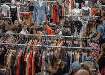 Everything Is $10 at This Seattle Warehouse Fashion Pop-Up, and It’s Back This Weekend