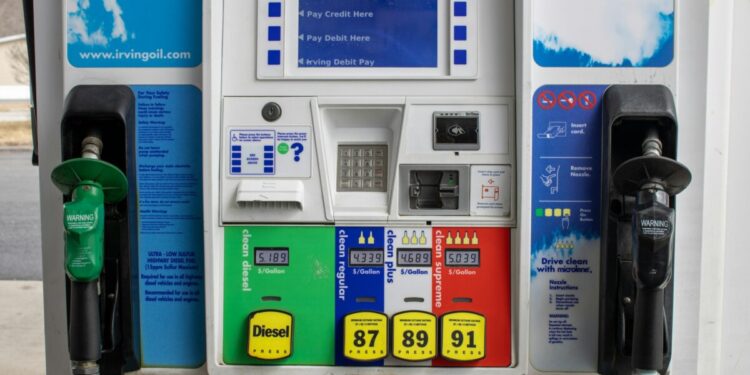 Washington Gas Prices Hit $4.60 Average as Iran Conflict Disrupts Global Oil Supply