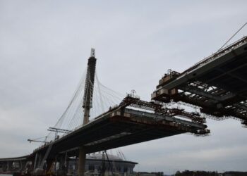 WSDOT Extends First Avenue Bridge Closure Through Friday After Finding More Extensive Structural Damage