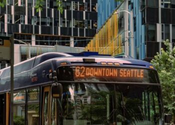 Seattle Converting Denny Way Lane to Bus-Only to Fix Chronically Late Route 8