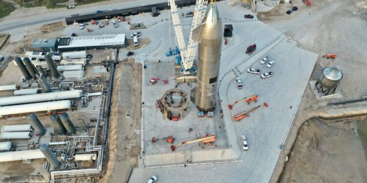 Worker Dies at SpaceX Starbase in Texas as OSHA Opens Investigation Into Site With History of Safety Violations