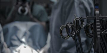 Seattle Children’s Hospital Doctors Discover Upside-Down Heart Valve After Oregon Hospital Allegedly Implanted It Incorrectly, Saving 13-Year-Old Girl