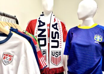 How to Dress for Seattle’s Soccer Summer Sustainably and on a Budget, With Help From Evergreen Goodwill
